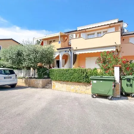 Apartment Carlo